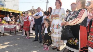 Първо издание на Фестивала на народната носия в село Кутово