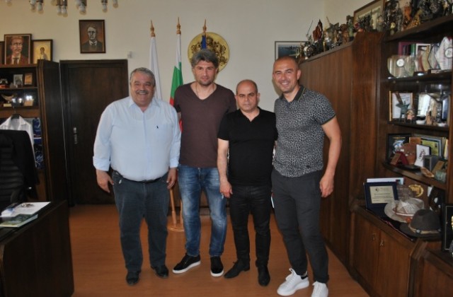 Кметът се срещна с ръководството на ФК Дунав