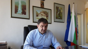 ОС Сапарева баня гласува за синя зона и платени паркинги