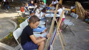 Фестивал спектакли пърформанси и веселие за децата на Добрич на