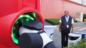 Направиха станция за зареждане на електромобили във Варна СНИМКИ