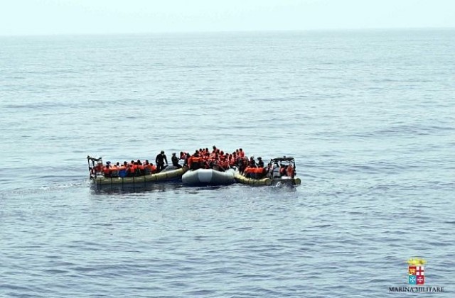 Над 200 000 мигранти са стигнали до ЕС през Средиземно море от януари