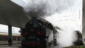 Деца в неравностойно положение пътуваха с парен локомотив до Банкя