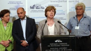 Д р Иван Ибришимов Държавата трябва да подпомогне черешопроизводителите от