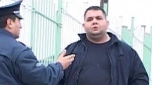 250 лева месечно плащал Мартин Дебелия за полицейски чадър