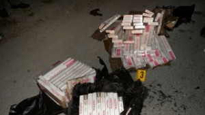 Откриха 600 къса цигари в лек автомобил Ауди