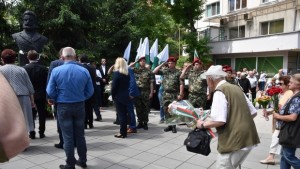 Плевен сведе глава пред подвига на Ботев и загиналите герои