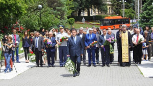 ВТърново почете паметта на Ботев и загиналите за свободата на