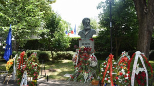 Бургас сведе глава пред загиналите за свободата