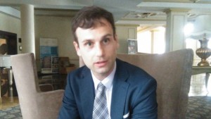 Класика Уиски без лед и малко пикантност