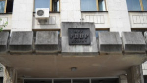 Кражба на пари от частен дом и агроаптека в Добрич