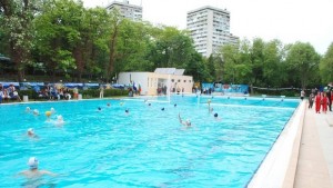 Плувният комплекс Флора отвори