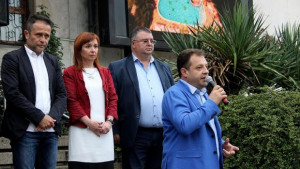 Кметът Даниел Панов и социалният министър приветстваха участниците в детския