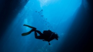 Временно е преустановено издирването на изчезналия водолаз в пещера