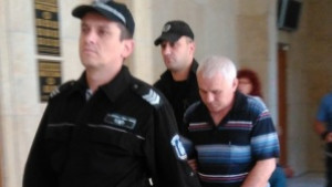 Съдия към убиец на жениМъжкар