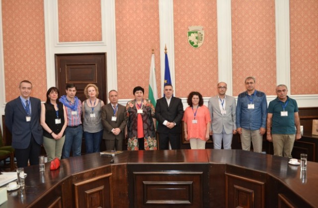 Учители от Испания и Турция се срещнаха с кмета на Сливен