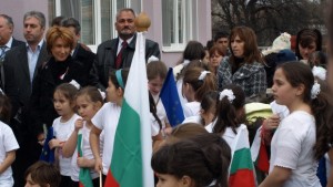 Обявиха свободните места за първокласници
