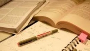 Над 300 отличени със слаб 2 на държавния изпит по
