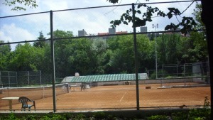 Искат дарения за ползване на обновените тенис кортове в Добрич