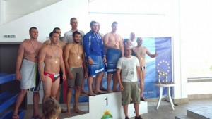 Врачански полицаи добри и на плуване