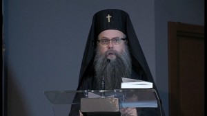 Пловдивската митрополия се закани да съди миряни за клевата за