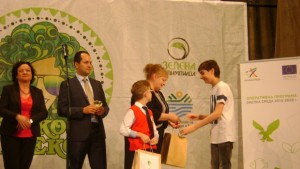 Наградиха отличените в кампанията Яко е да си еко