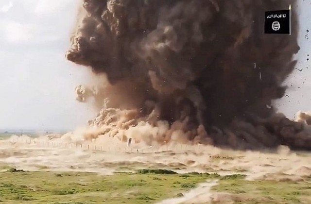 Ислямска държава пусна видео с взривяването на храм на 3000 години