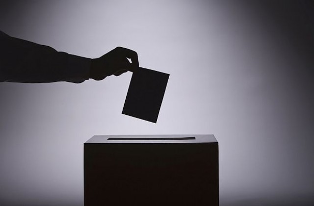 Торстен Гайслер: Пропуски в изборното законодателство има по цял свят
