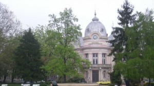 Библиотеката кани русенци да четат на открито в Чети с