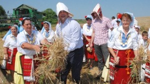 Тракийски жътварски събор в село Странско