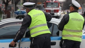 Изоставен куфар уплаши полиция и граждани