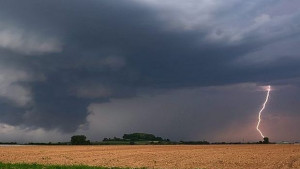 Ще вали и гърми днес