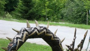 Единадесет студенти създават паркови скулптурни композиции