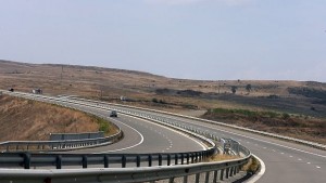 Заради ремонт на виадукти на Хемус се въвежда двупосочно движение