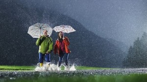 Жълт код за обилни валежи и гръмотевици в Ямбол и