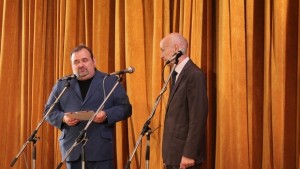 Почетни плакети за 160 г читалищно дело за областния и