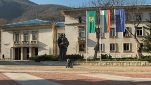 Спират приема на документи по параграф 4