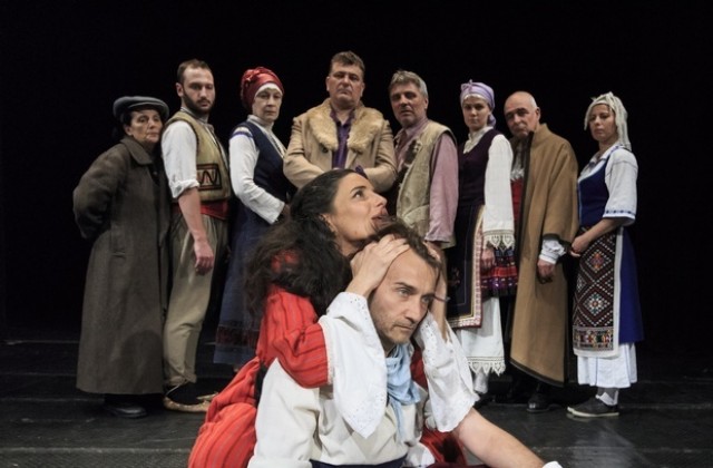 В свят на любов, красота и греховност потапя премиерният спектакъл Албена на търновския театър