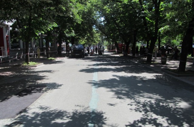 Няма да има пълно преасфалтиране на зеления асфалт в центъра на Шумен