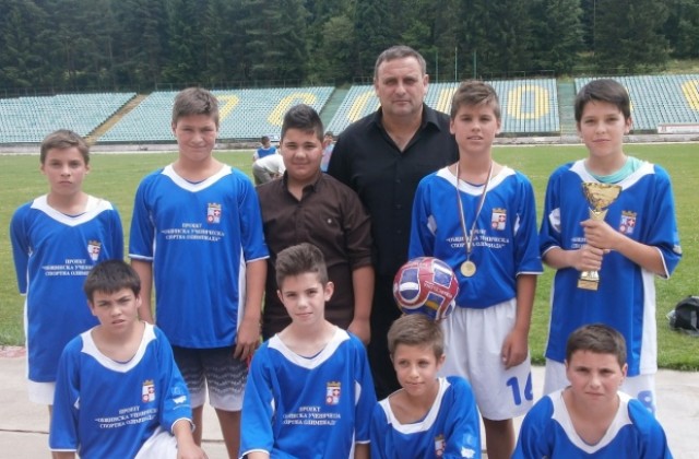 Първо ОУ спечели Ученическата футболна лига в Кюстендил