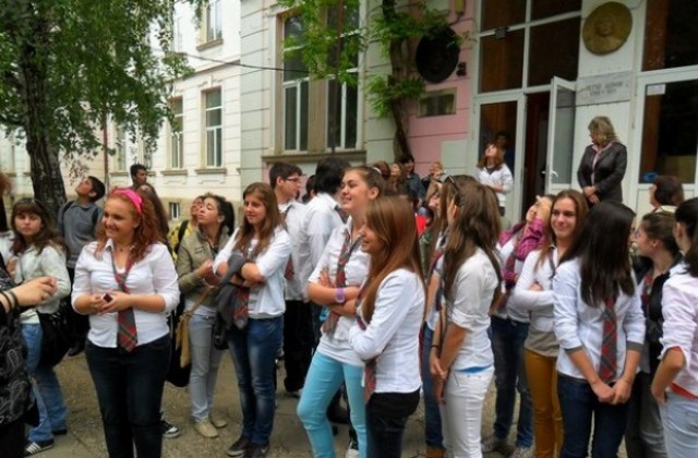 Езикова гимназия- Кюстендил: Верният избор да продължа образованието си
