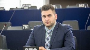 Историческа грешка ще бъде ако се намалят парите за Кохезионна