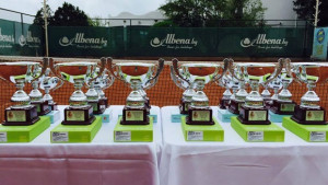 Тенисисти от 7 държави се включват в турнирите Royal cup