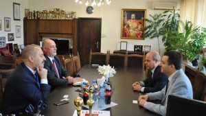 Кметът и вицепремиерът на Румъния обсъдиха възможностите за втори мост