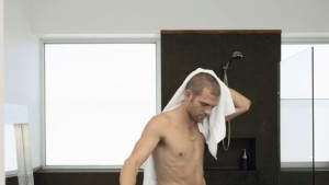 Гигантска мокра кърпичка заменя душа