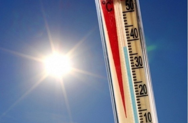 Времето в област Хасково остава опасно горещо