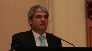 Синдикати зоват за 10 ръст на доходите