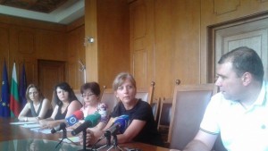 Инспектори проверяват Дома за деца във В Търново където са