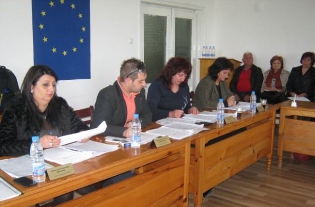 Съдът в Кюстендил отхвърли жалбите на двама кметове на села в община Бобов дол срещу размера на заплатите им