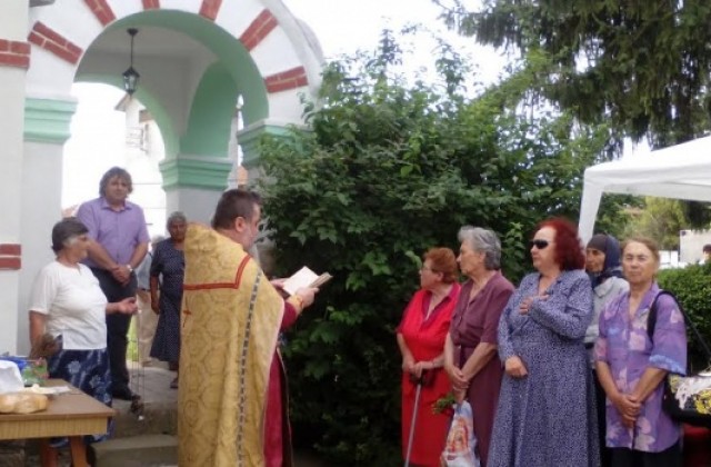 В Драгомирово бе отбелязан църковният празник на селото